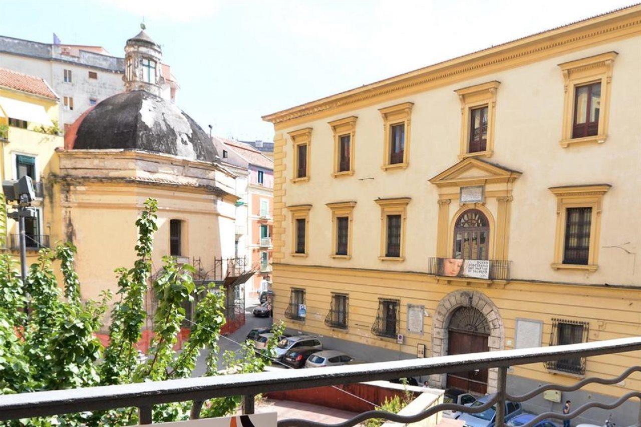 Santi E Saraceni Rooms Salerno Exterior foto