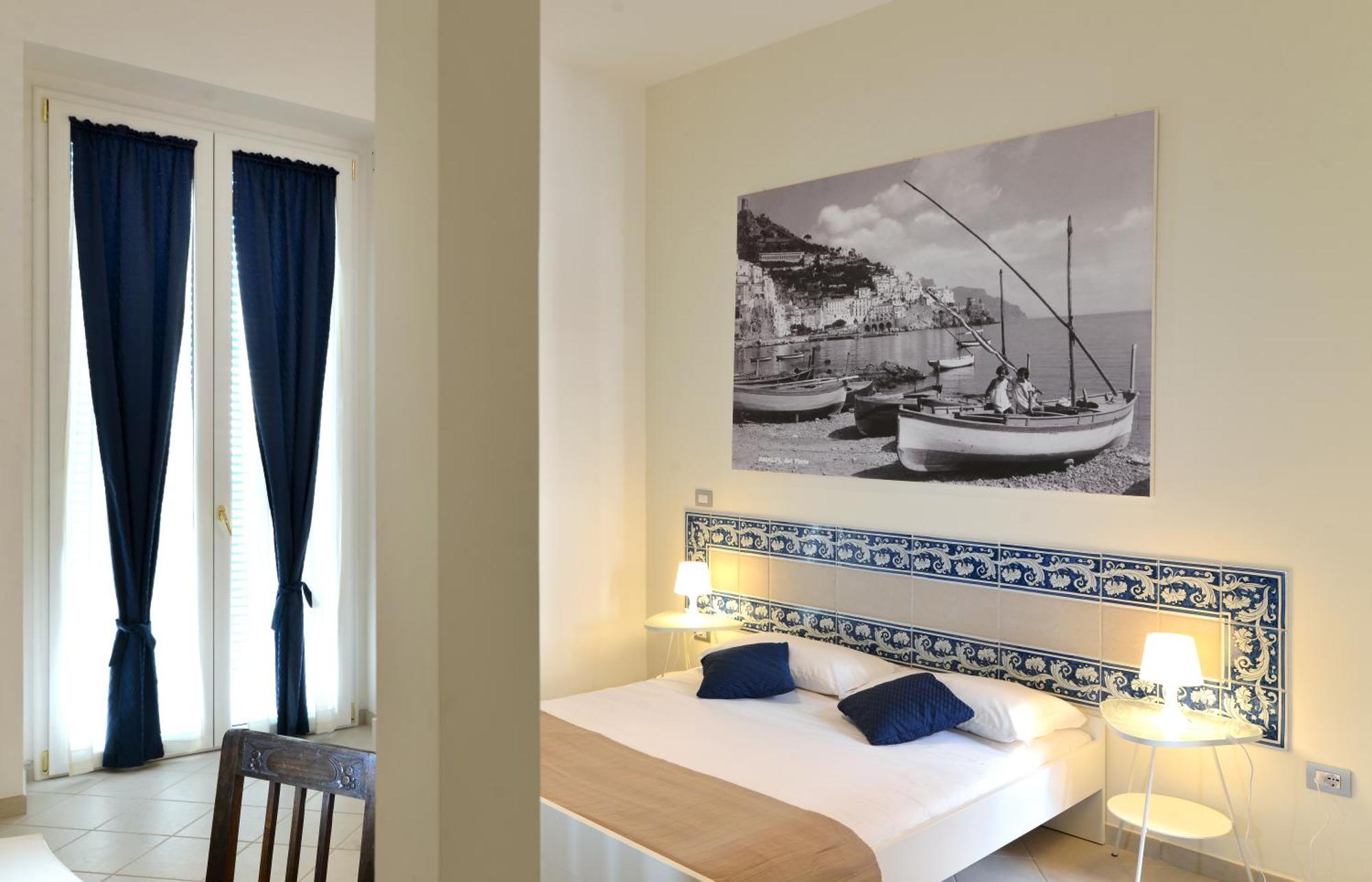 Santi E Saraceni Rooms Salerno Quarto foto